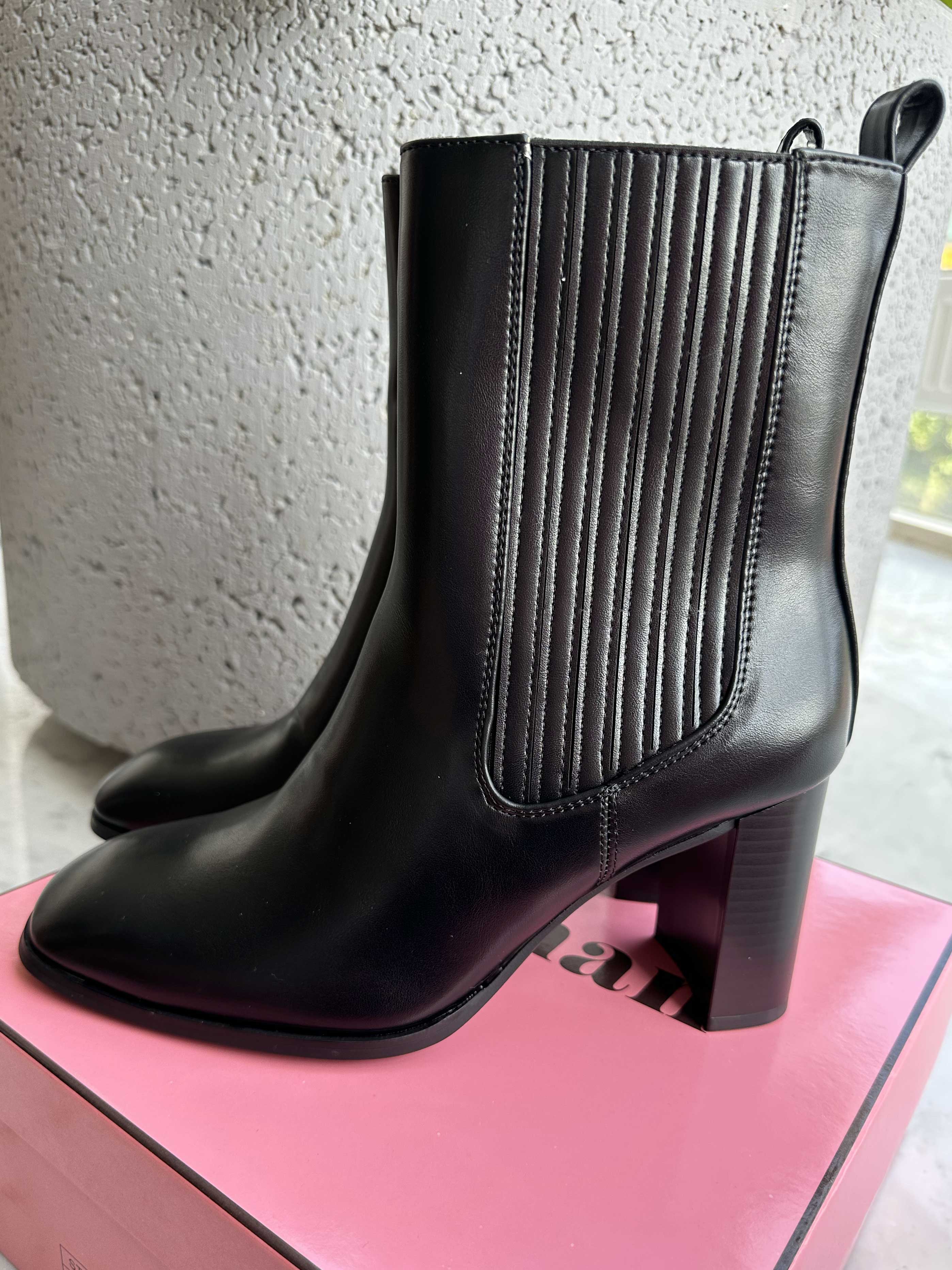 Gloria - Snygga stövlar med klack